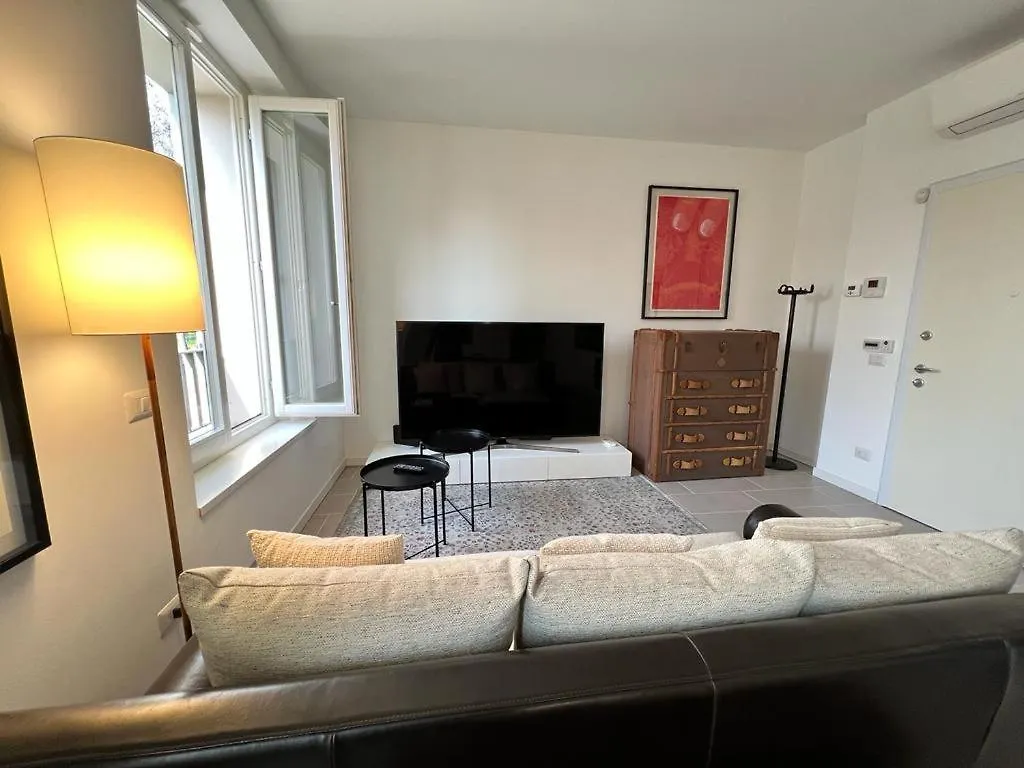 Kibilu - Viale Umbria Apartment Milan 0*,  Italy