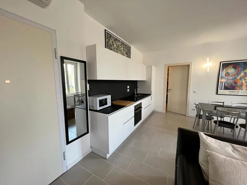 Kibilu - Viale Umbria Apartment Milan 0*,