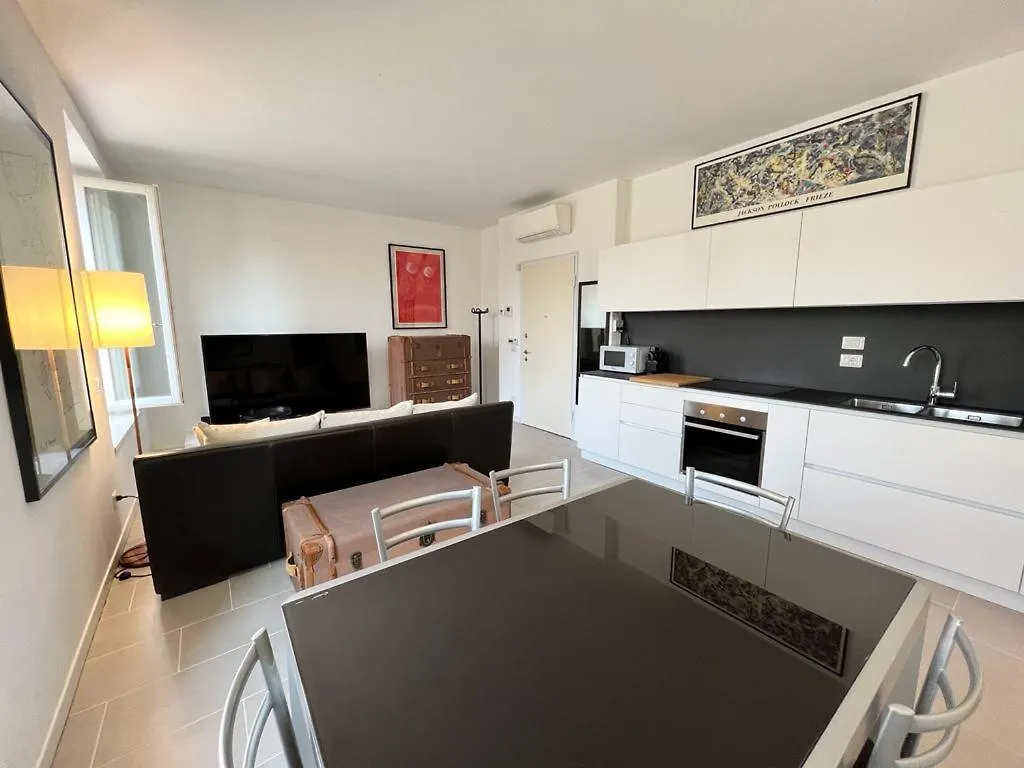 Kibilu - Viale Umbria Apartment Milan 0*,  Italy