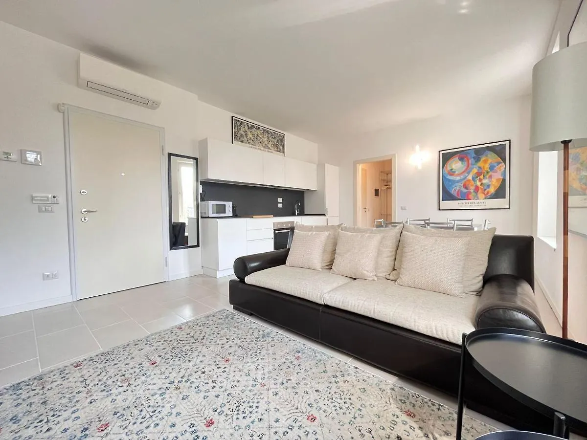 Kibilu - Viale Umbria Apartment Milan Italy